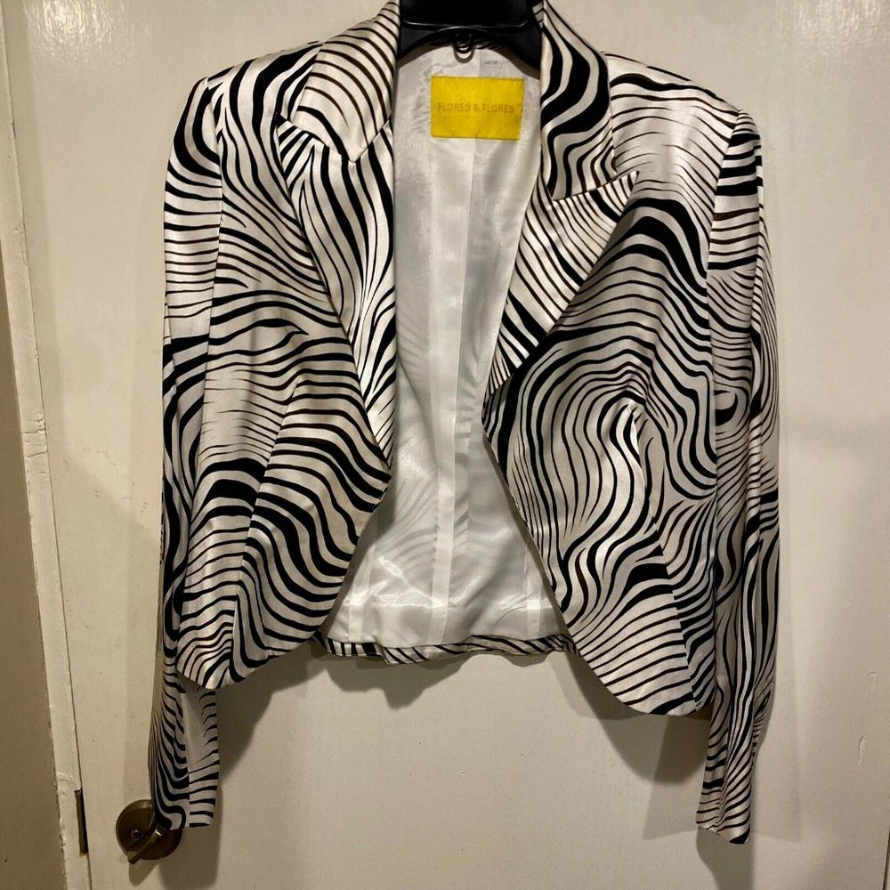 Flores and Flores SILK CROP Blazer/Jacket SZ 4